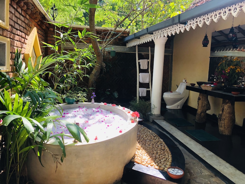 Plumeria Luxury Villas Udawalawe