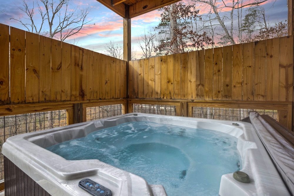 Big Bear Splash 2 Bedroom Cabin