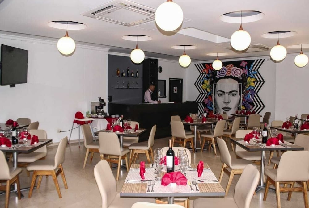 Hotel Vizcaya Plaza - Property Image 8