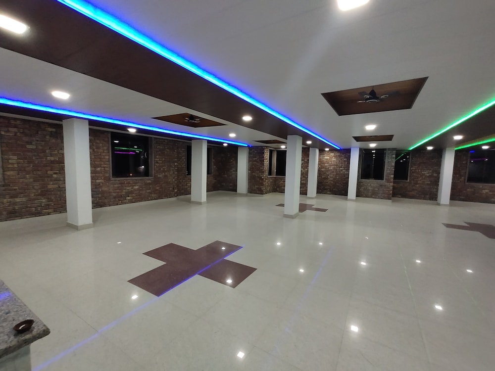 meeting & event spaces