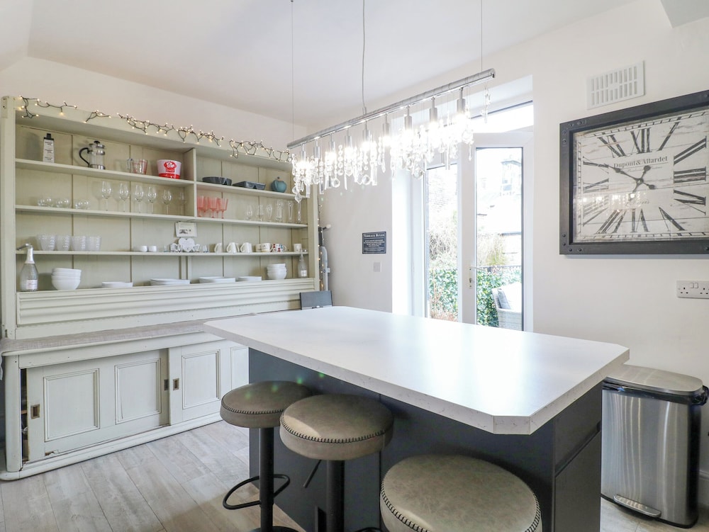 Matlock Maisonette