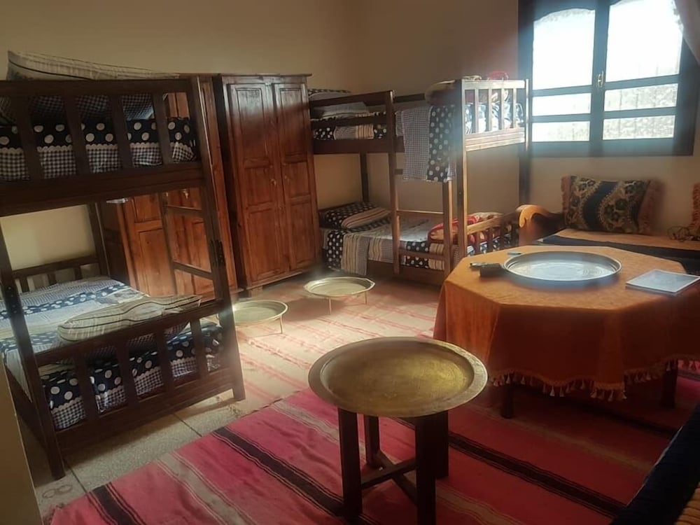 Emallayan - Hostel view 4