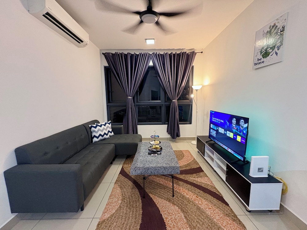 M Vertica KL City by Dynasty