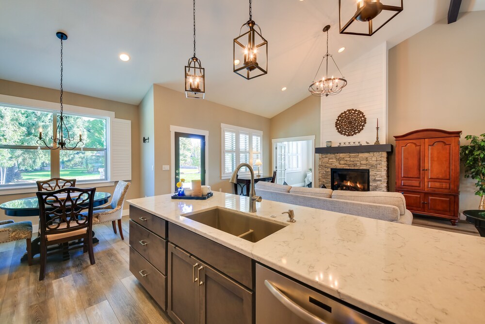 Sandpoint Vacations - Modern Sandpoint Home w/ Lake Pend Oreille View! - Property Image 22