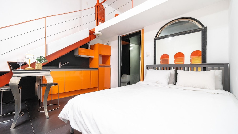hotel room