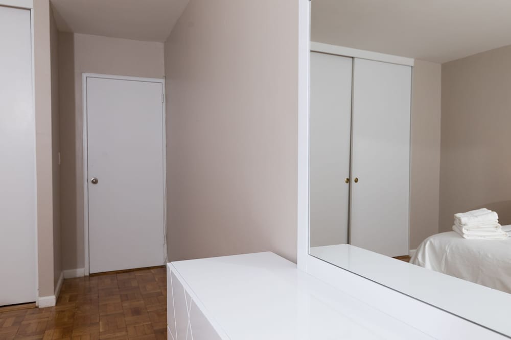 2 Bed Apt Ideally Located in UES of Manhattan