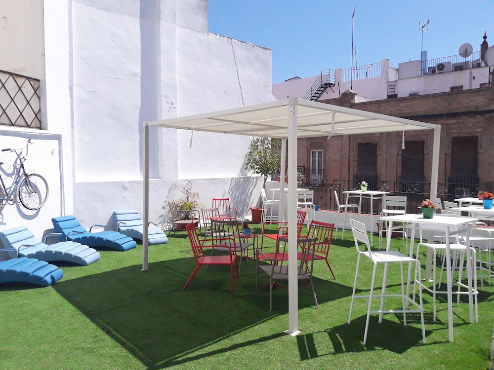 ISA SEVILLA Suites