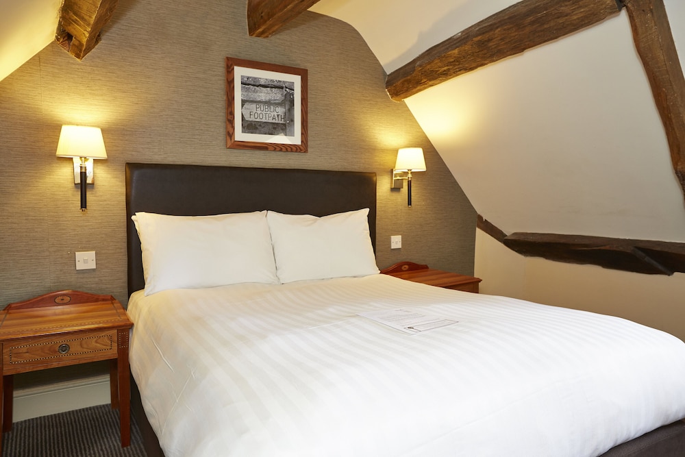 Woolpack Inn Beckington by Greene King Inns view 5