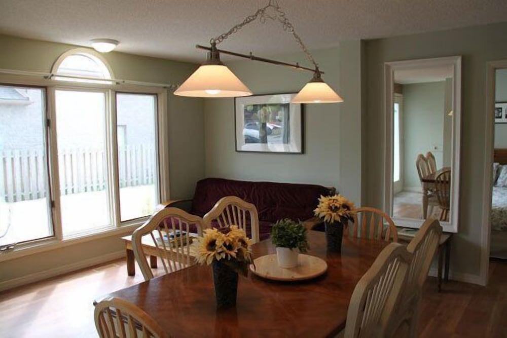 Riverfront Cottages