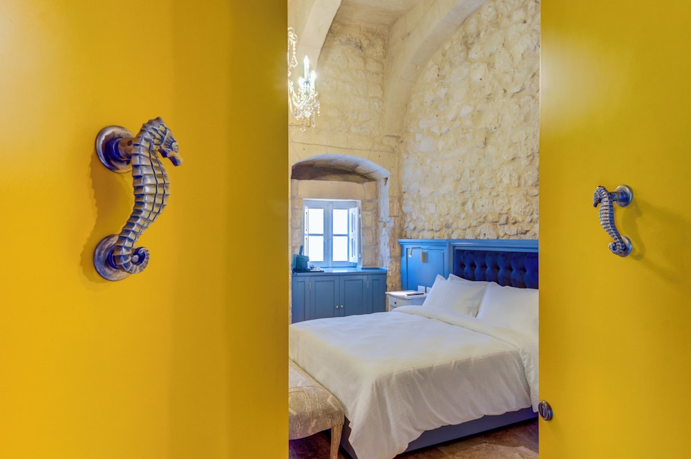 Ta' Karmenu - A Medieval Maltese Gem 800-year-old House Near Mdina, Rabat