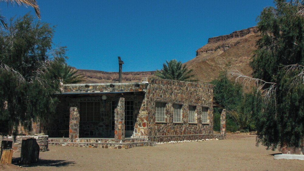 Mount Canyon Guest Farm