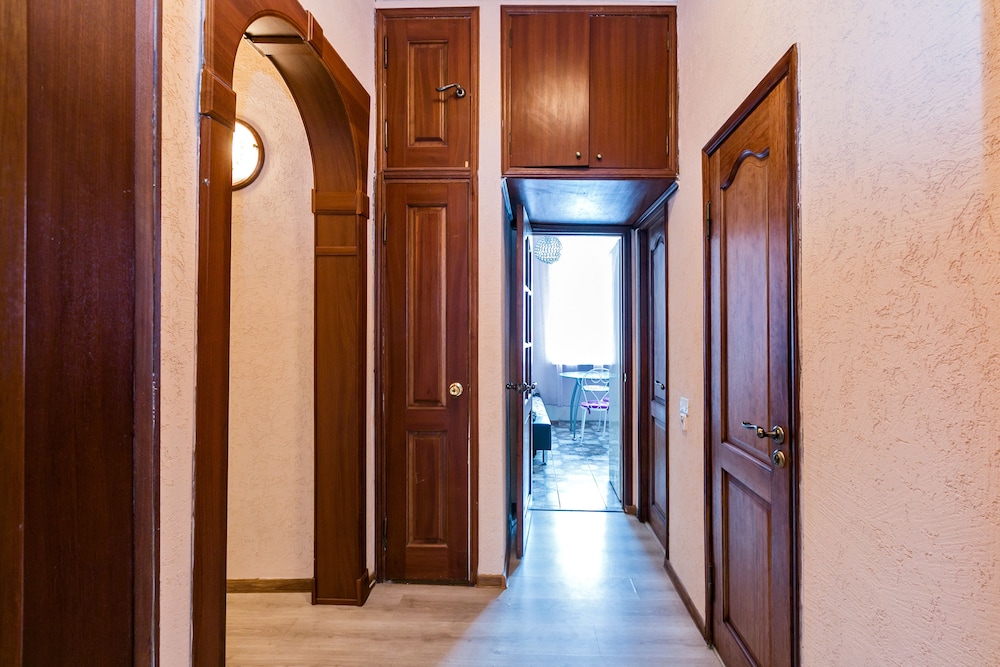 MaxRealty24 Zemlyanoy Val