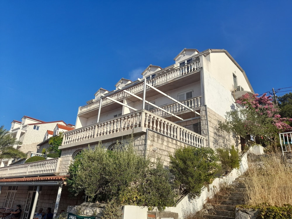 Apartments Sponga