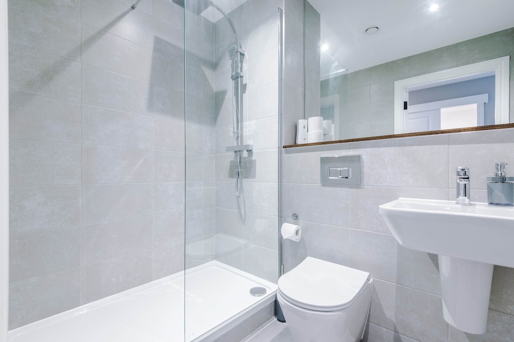 Stylish City Centre Apartment