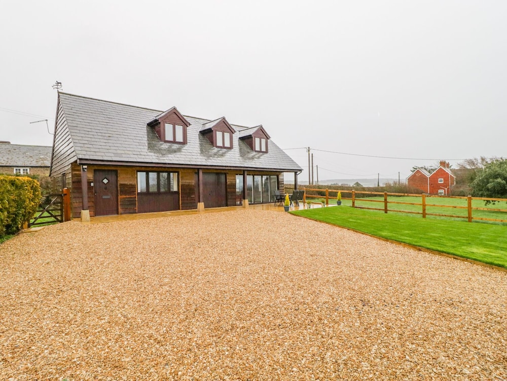 Sherborne Vacations - The Donkey Shed - Property Image 1