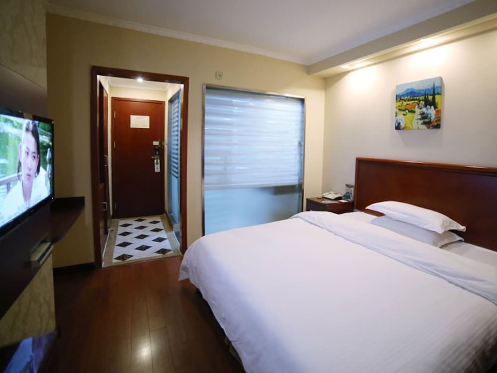 GreenTree Inn Huaian Chuzhou Avenue Zhou Enlai Memorial Hall Hotel - Property Image 19