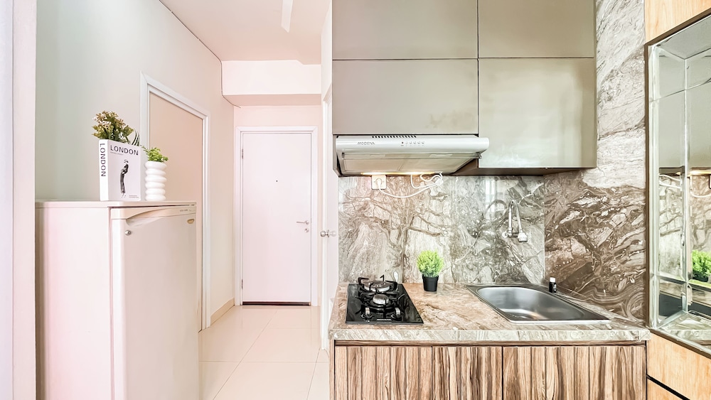 Best Deal And Warm 2Br Apartment Green Pramuka City