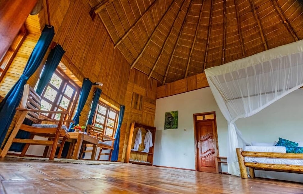 Kibale Tourist Safari Lodge