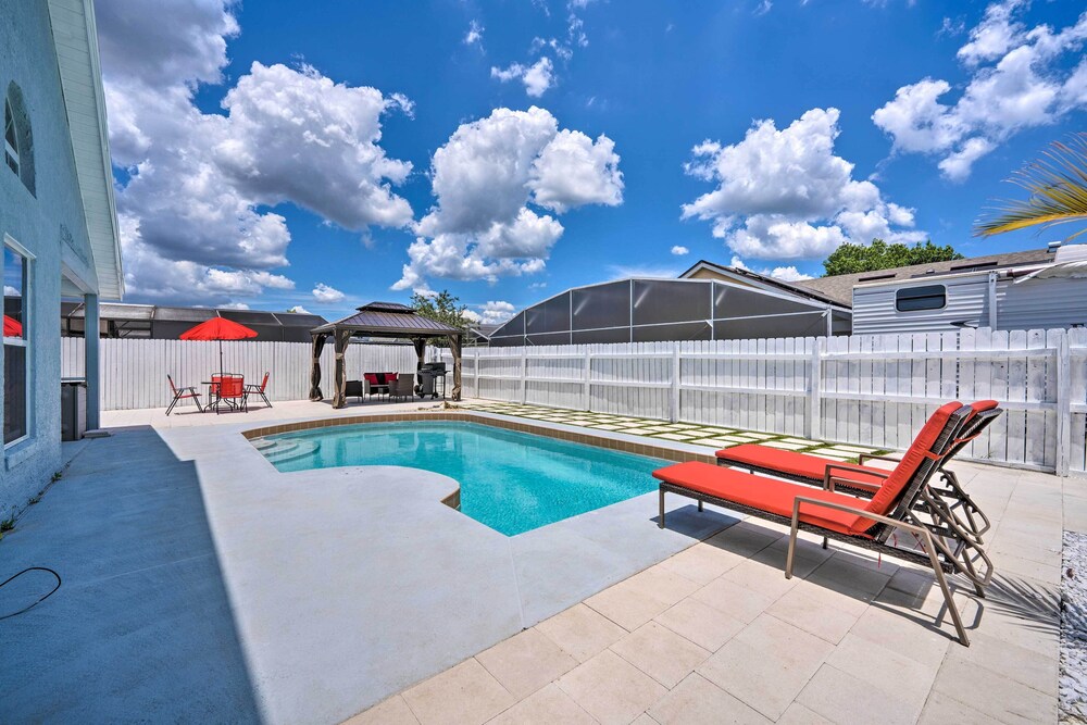 Kissimmee Retreat w/ Pool ~ 8 Mi to Old Town!