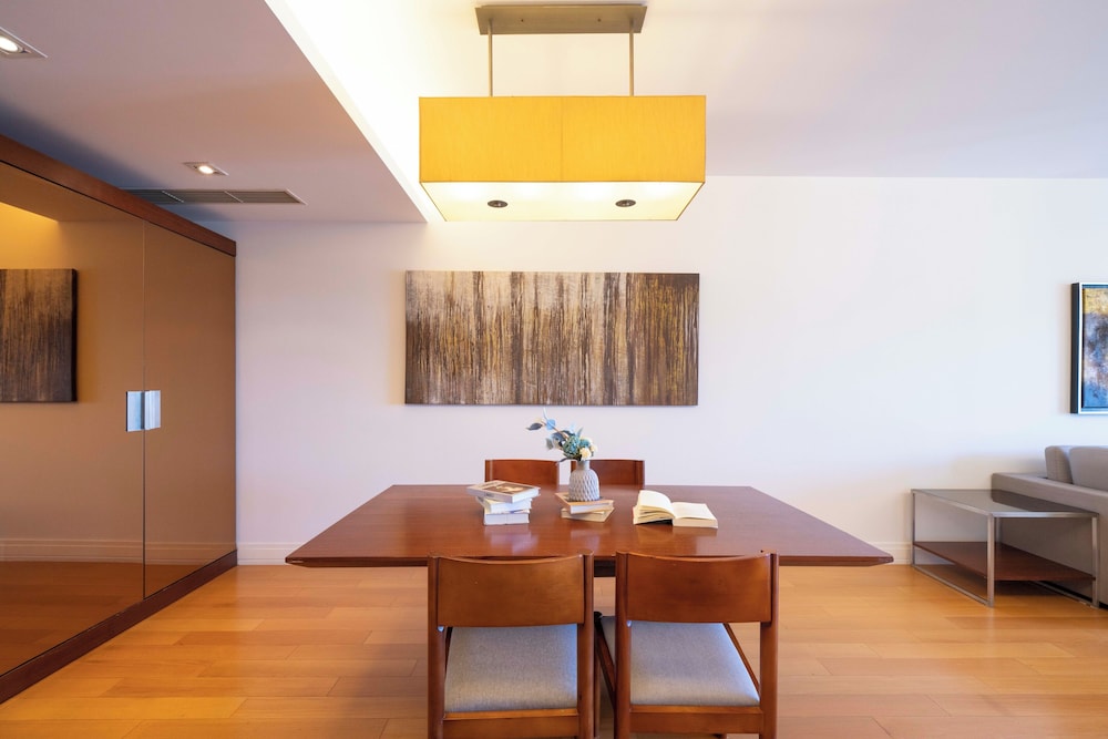 Tyms 2BR 1BA Apt Yongxin Century
