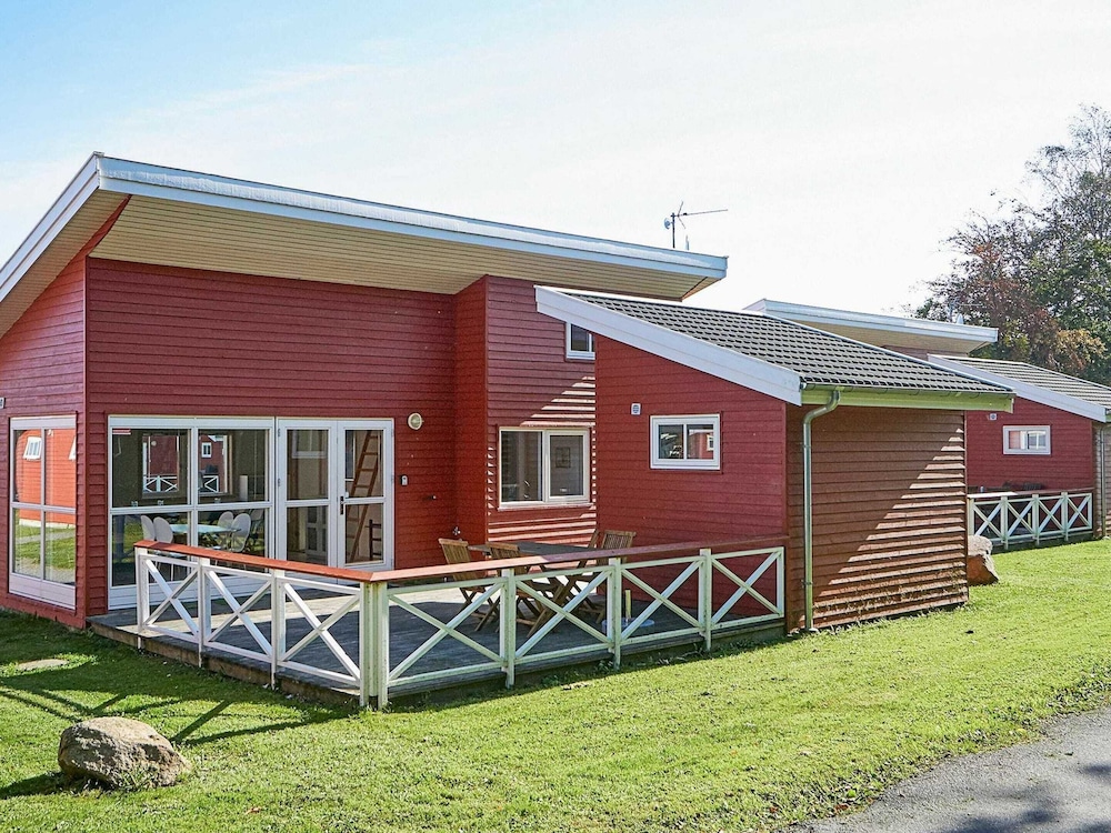 6 Person Holiday Home in Gudhjem-by Traum