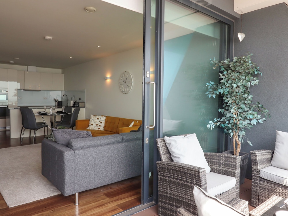Apartment 17 Abbey Sands