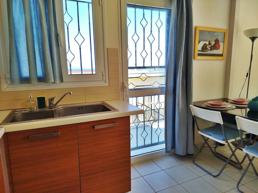 Two Bedrooms House Near Athens Airport