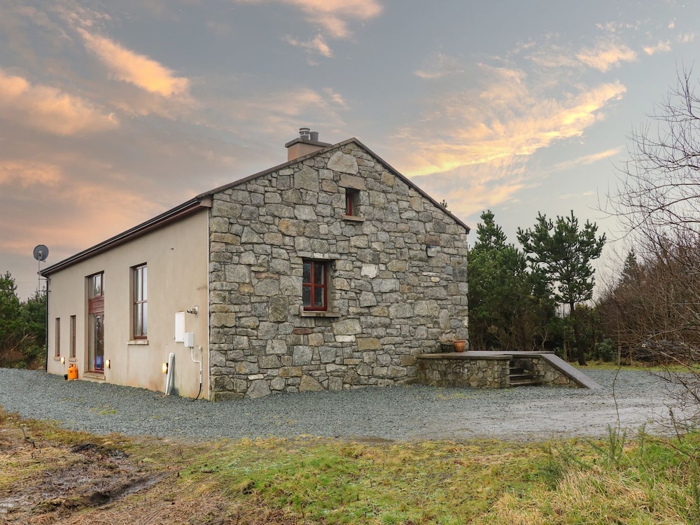 Lough Meela Lodge