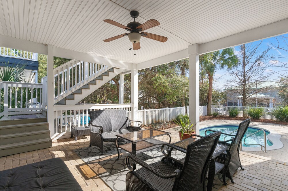 Sugar Sand Retreat 3-bed, 2-bath Beach Getaway With Private Pool, Sleeps 8!