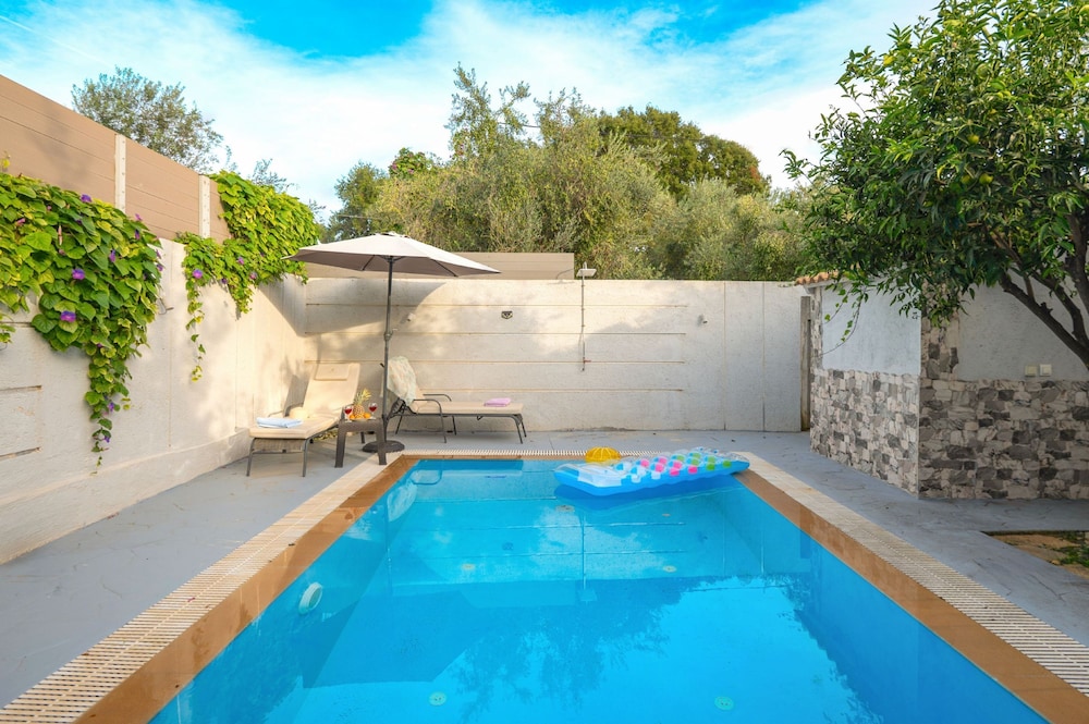 Luxury Just for 2 in Ionian Islands