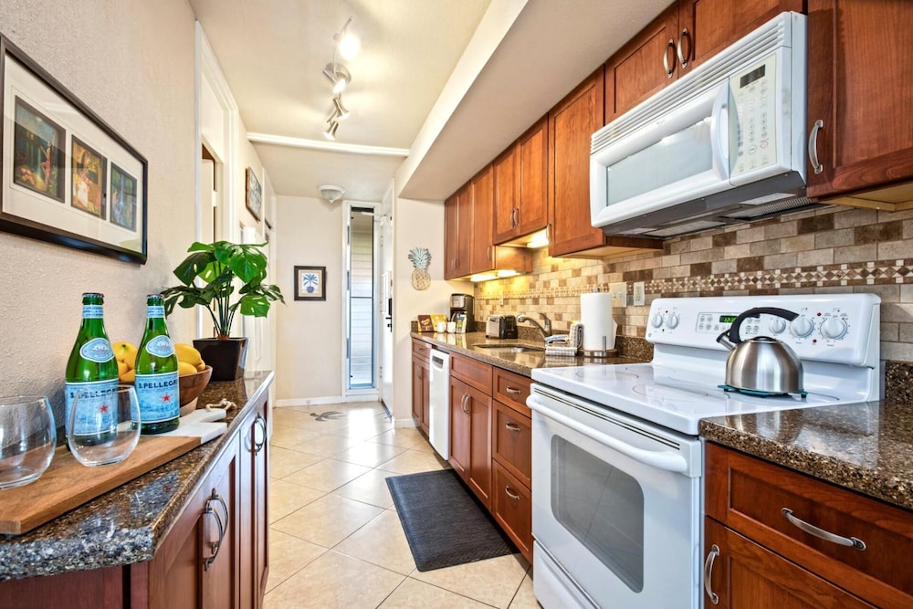 Maui Kaanapali Villas Collection by KBM - 4 Units (c152/c255/b242/b247)