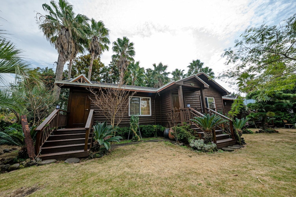 Valley Log Pension