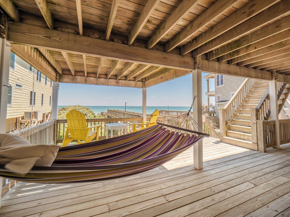 10,000 Reasons by Topsail Realty