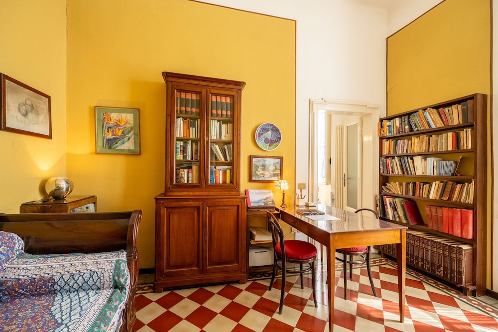 Emilia Gemstone Apartment by Wonderful Italy
