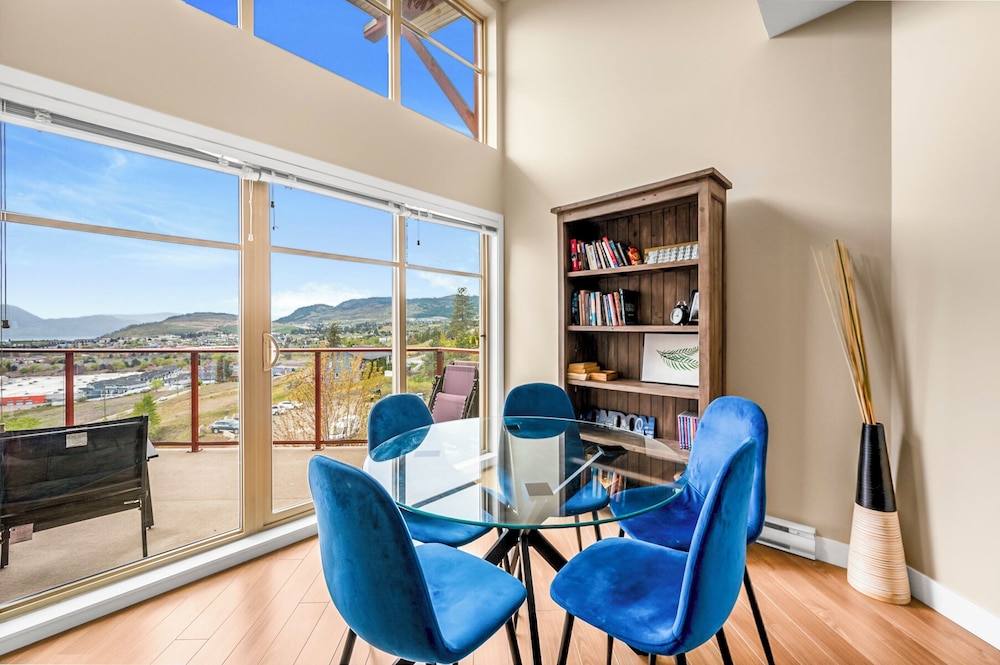 Top Floor Condo at Amenity Rich Resort