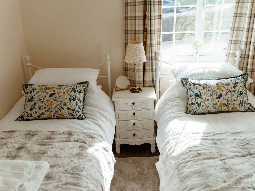 Compass Cottage