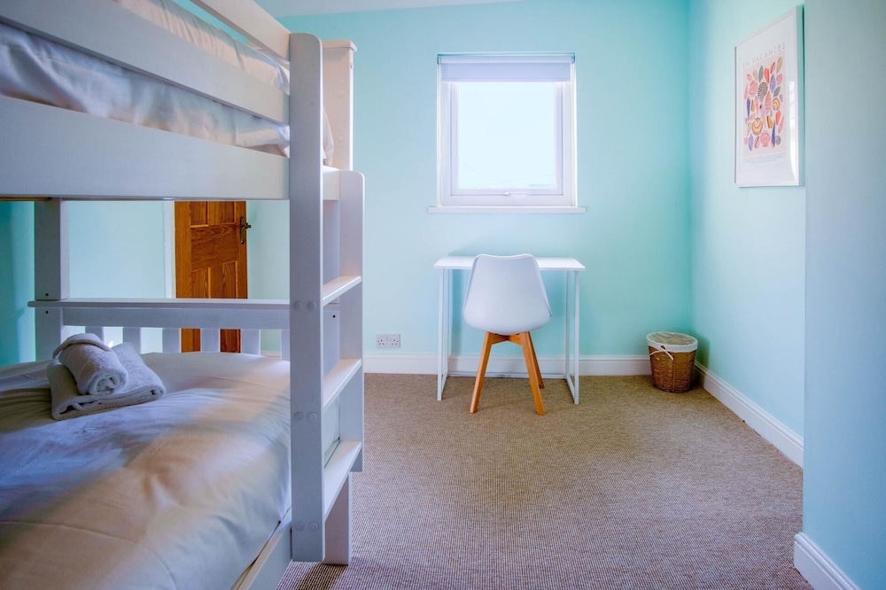 Woodville Road - 2 Bedroom House - Mumbles