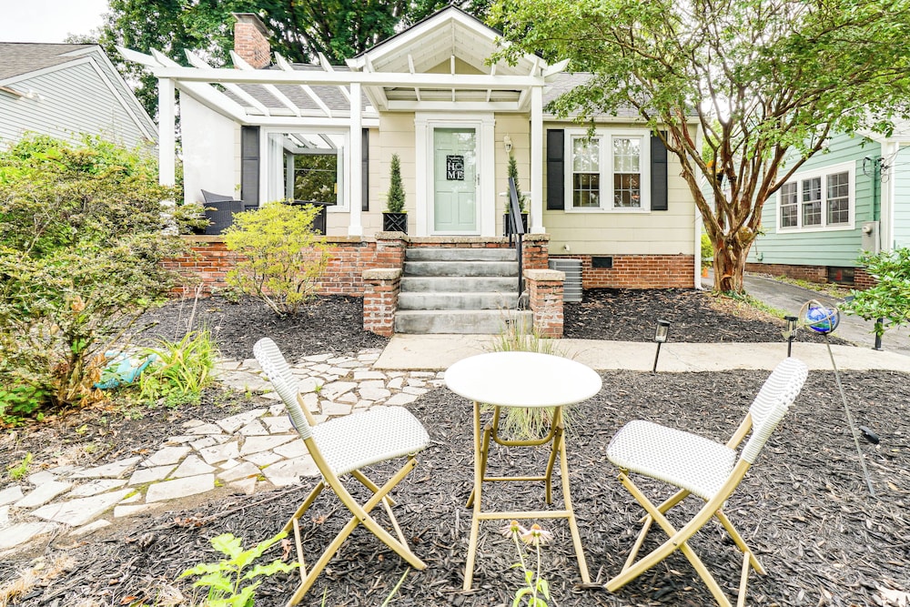 Cookout Ready: Walkable Home in Bearden Village