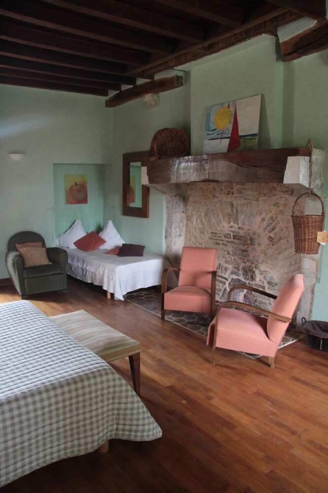 Moulin Madame view 4