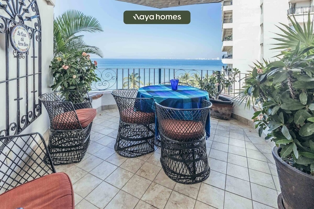 Ocean View 2Br Condo-balcony-beach-pool - 805