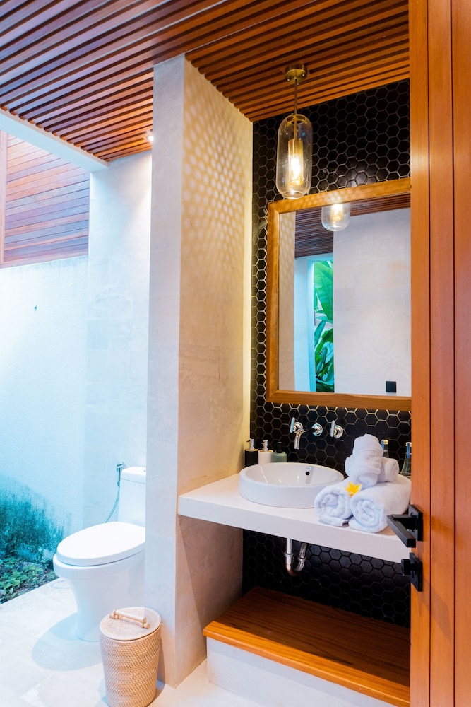 Ersanea Villas Seseh