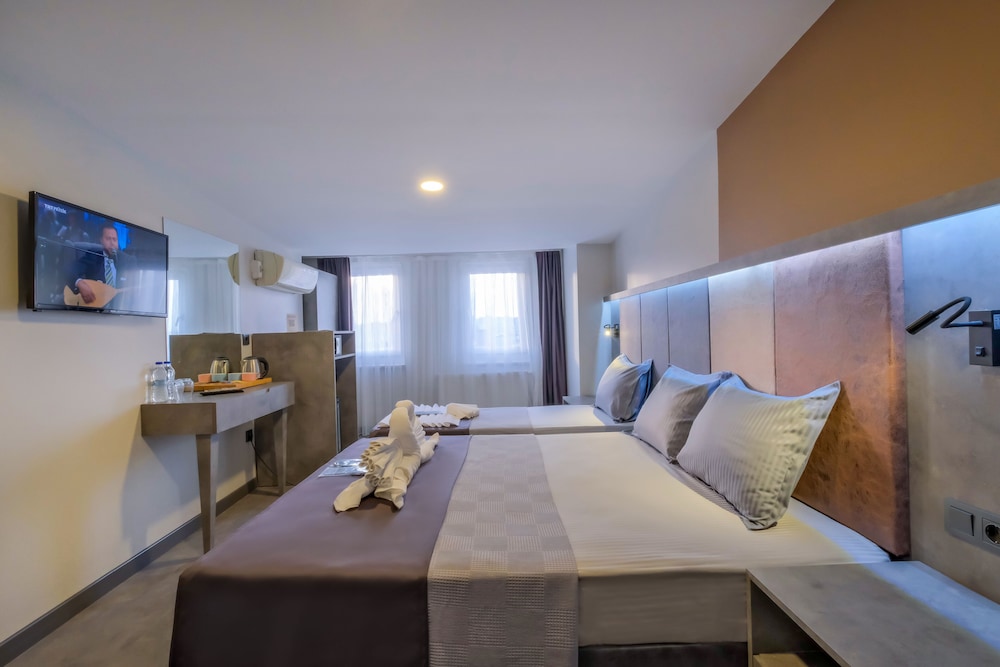 Kraliçe Oteli - Image 93