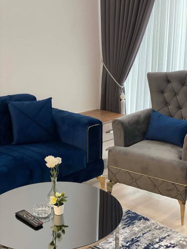 Lovely 1-bedroom Suite Apartment Near Mall of Istanbul