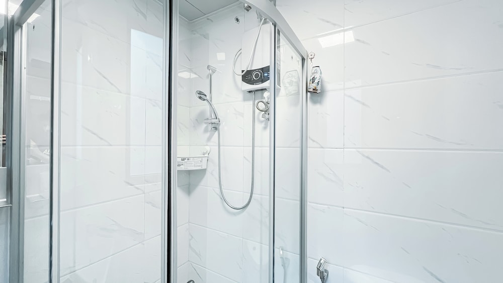 Brand New 3BR at Sky House BSD Apartment