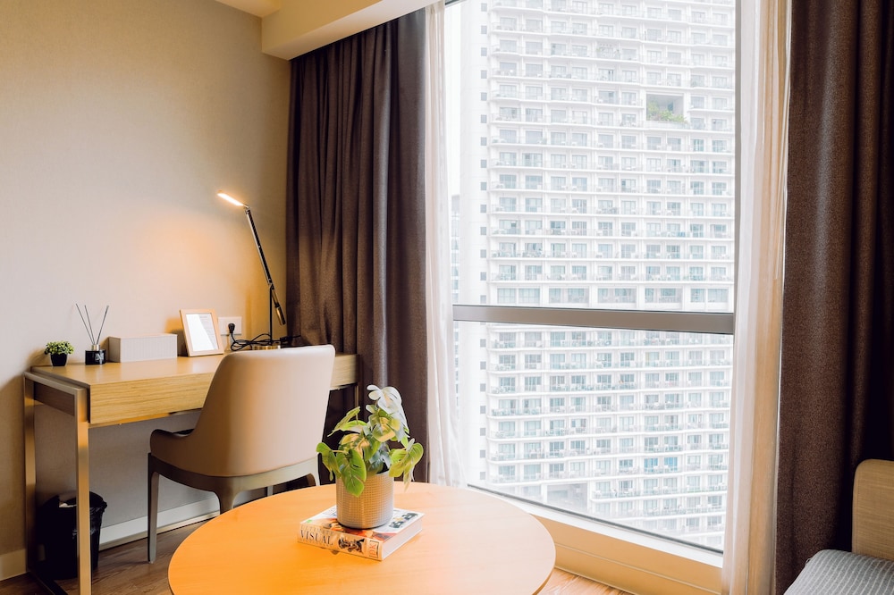Hotel Residences at Acqua