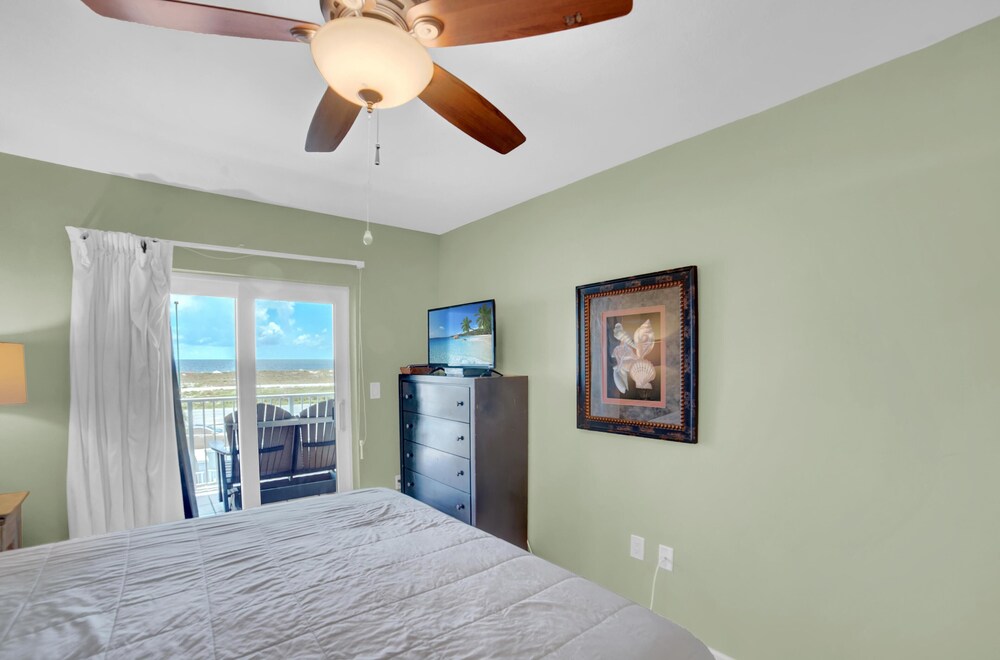 Grand Caribbean 209