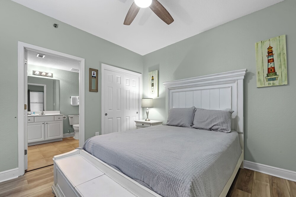 Crystal Shores West Condos by Hosteeva