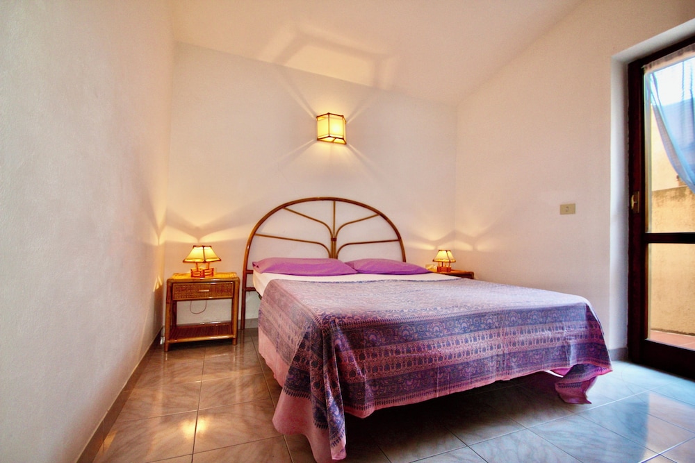 Residence in Costa Paradiso photo 1