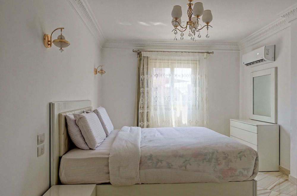 Vesta - Luxury Apartment - 2BR - Almaza