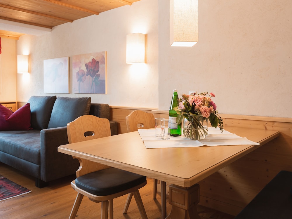 Aparthotel alpina&more